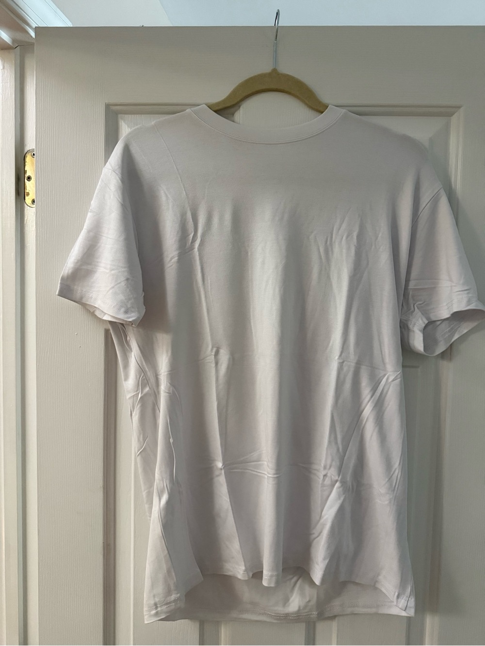 ESNTLS White Bamboo T shirt